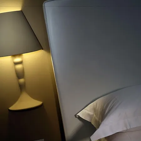 Hotel La Ribezza Boutique (adults Only) Monforte dʼAlba