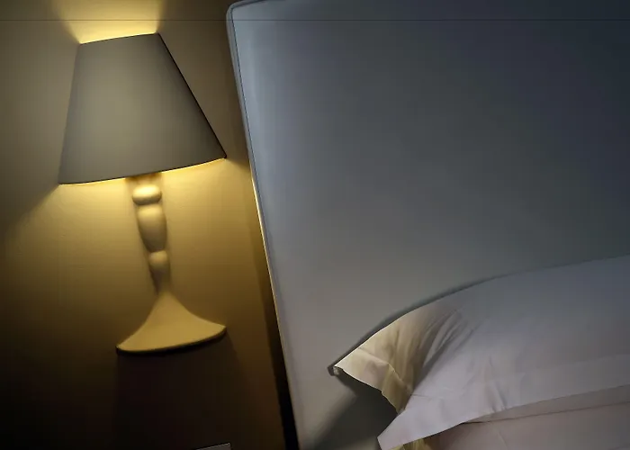 Hotell La Ribezza Boutique (adults Only) Monforte dʼAlba